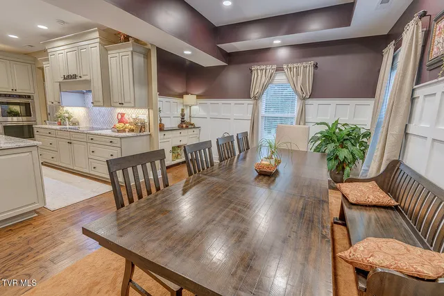 $979,500 | 127 Allison Timbers Road, Piney Flats, TN 37686