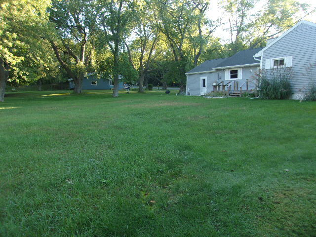 1942 Lakeshore Road Manistee, MI 49660 - Photo 39 of 43 101_4109