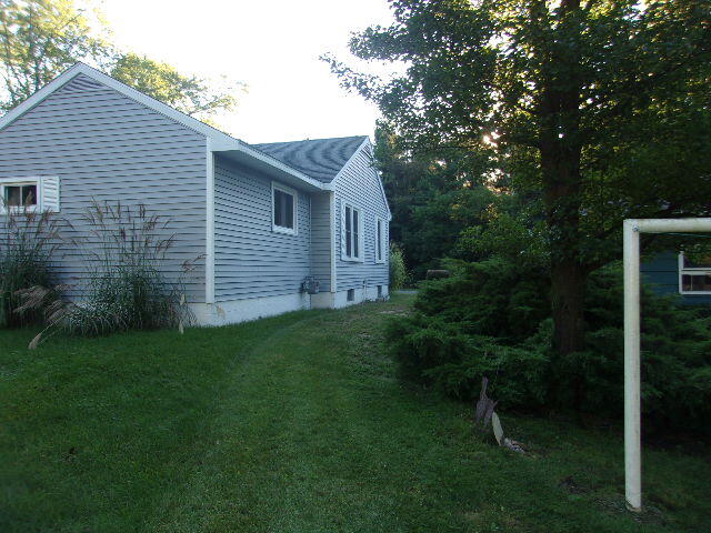 1942 Lakeshore Road Manistee, MI 49660 - Photo 41 of 43 101_4111