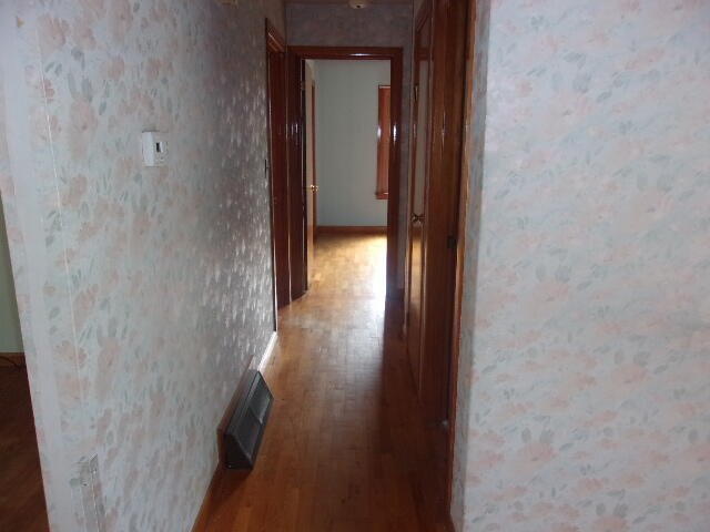 1942 Lakeshore Road Manistee, MI 49660 - Photo 8 of 43 101_4041