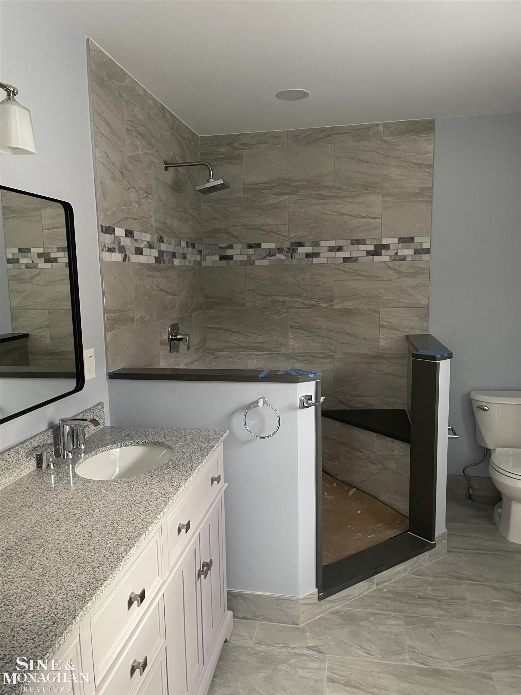 535 Hampton Road Grosse Pointe Woods, MI 48236 - Photo 10 of 13