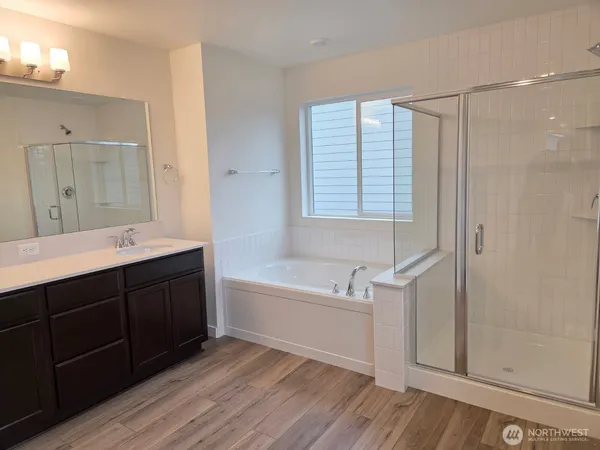 $549,950 | 710 Teetor Circle Northwest, Orting, WA 98360