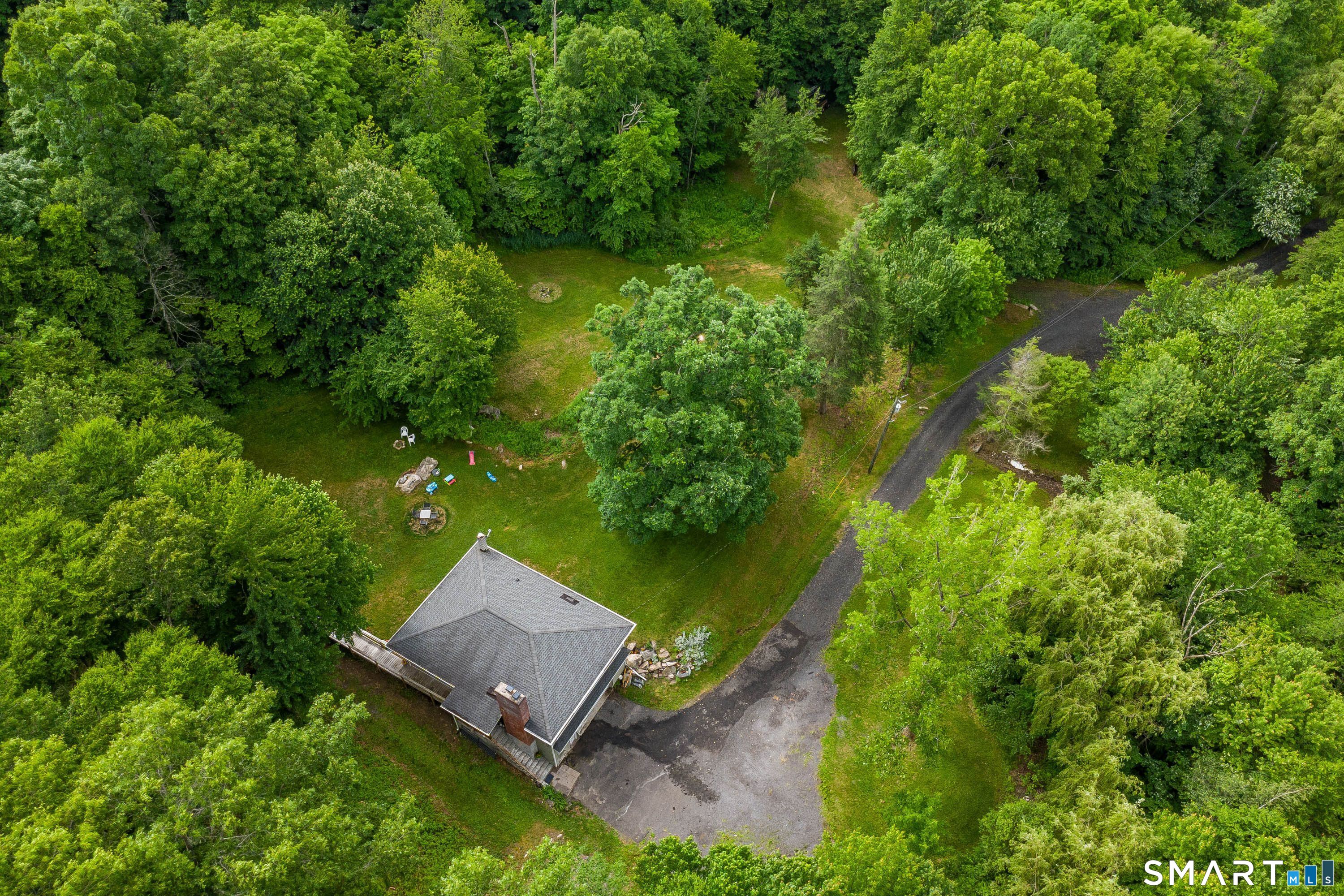 11 Hammond Road New Fairfield, CT 06812 - Photo 6 of 39