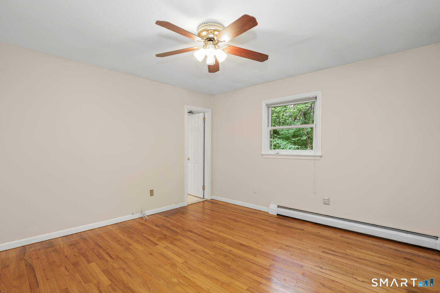 122 Deforest Road Wilton, CT 06897 - Photo 23 of 40