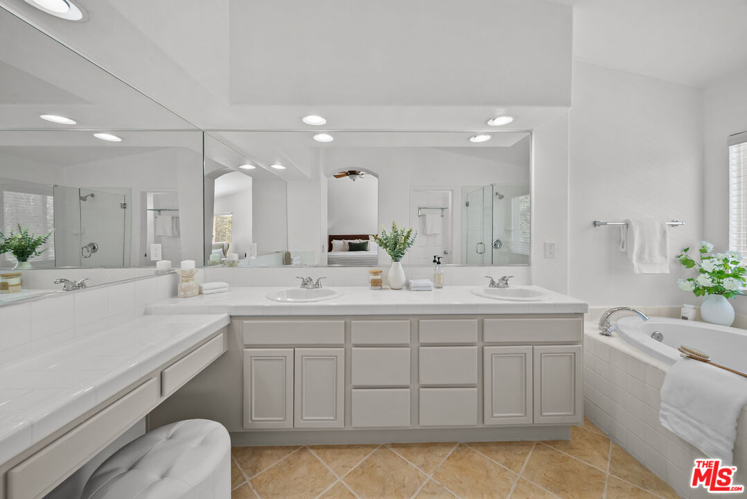 25656 Lewis Way Stevenson Ranch, CA 91381 - Photo 42 of 56