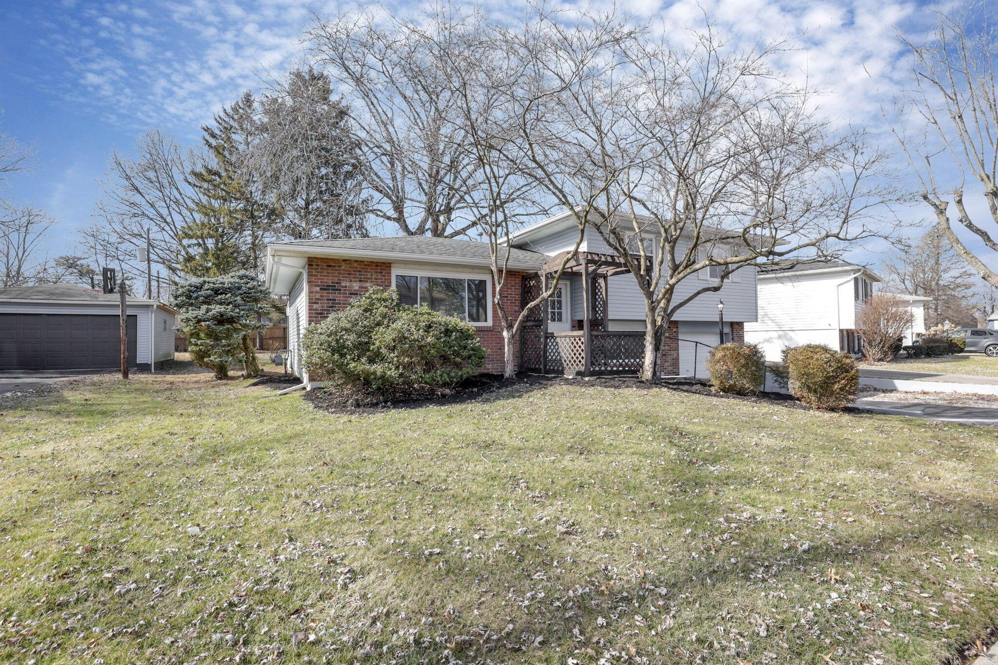 2925 Renfro Road Columbus, OH 43232 - Photo 2 of 53 2-web-or-mls-0N4A6279