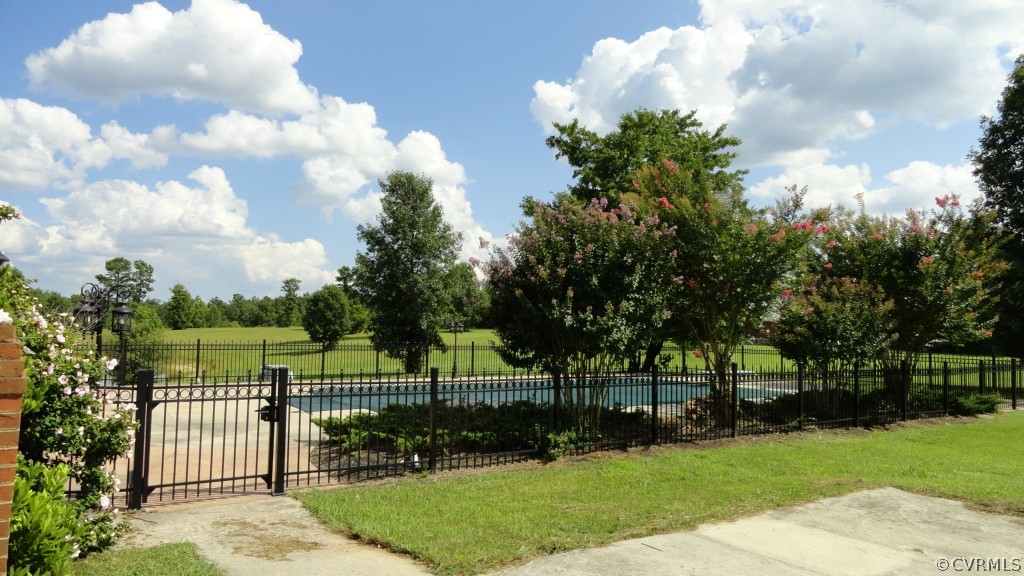4647 The Falls Road Crewe, VA 23930 - Photo 3 of 23 a view of a park