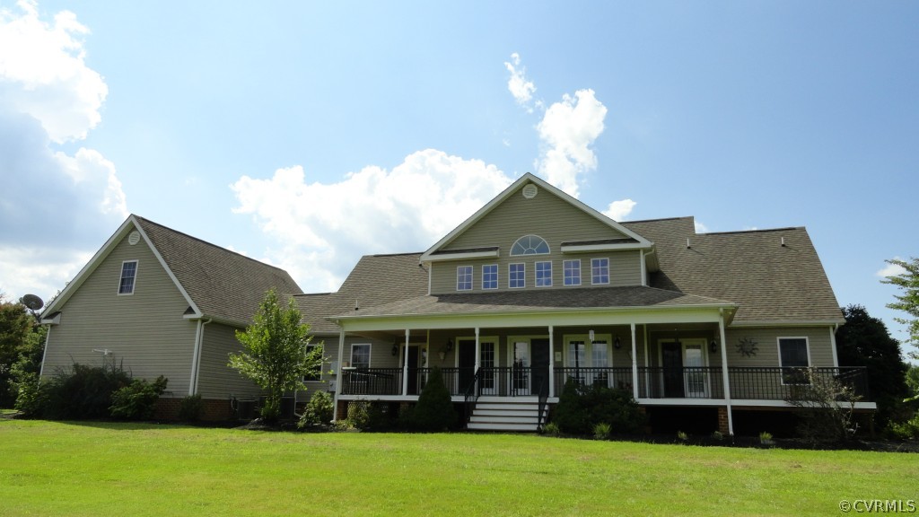4647 The Falls Road Crewe, VA 23930 - Photo 5 of 23 front view of a house with a yard