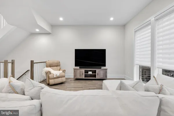 $5,500 | 147 Prairie Lane, Alexandria, VA 22314