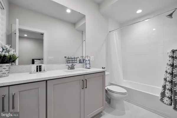 $5,500 | 147 Prairie Lane, Alexandria, VA 22314