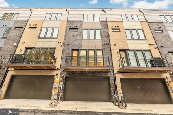 $5,500 | 147 Prairie Lane, Alexandria, VA 22314