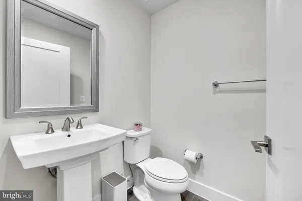 $5,500 | 147 Prairie Lane, Alexandria, VA 22314