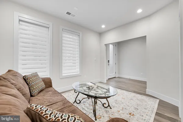 $5,500 | 147 Prairie Lane, Alexandria, VA 22314