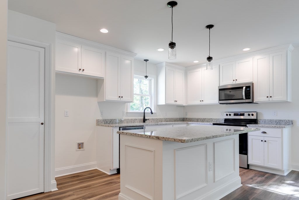 89 Jenkins Ridge Road Cartersville, VA 23027 - Photo 10 of 22 Gallery Image 10