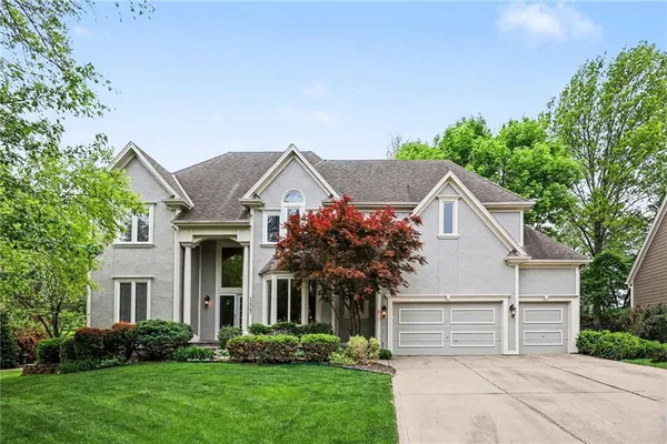 $680,000 | 12247 West 128th Street, Overland Park, KS 66213