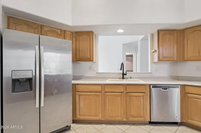 $1,899 | 1747 East Northern Avenue, Unit 209, Phoenix, AZ 85020