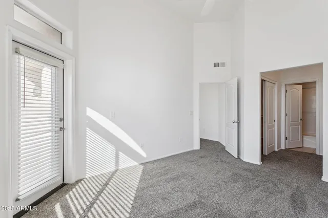 $1,899 | 1747 East Northern Avenue, Unit 209, Phoenix, AZ 85020