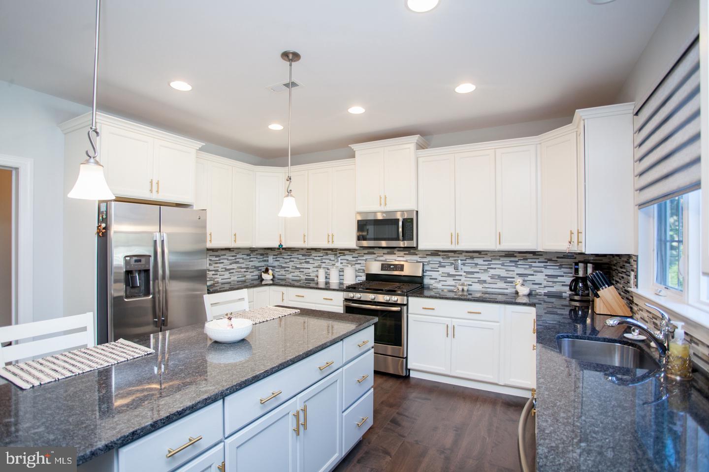 464 Edison Furlong Road Doylestown, PA 18901 - Photo 10 of 37 Kitchen