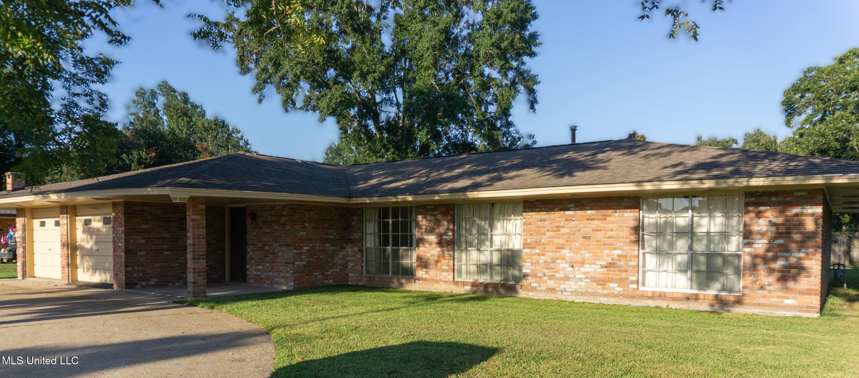5096 Beatline Road Long Beach, MS 39560 - Photo 1 of 25 Front3