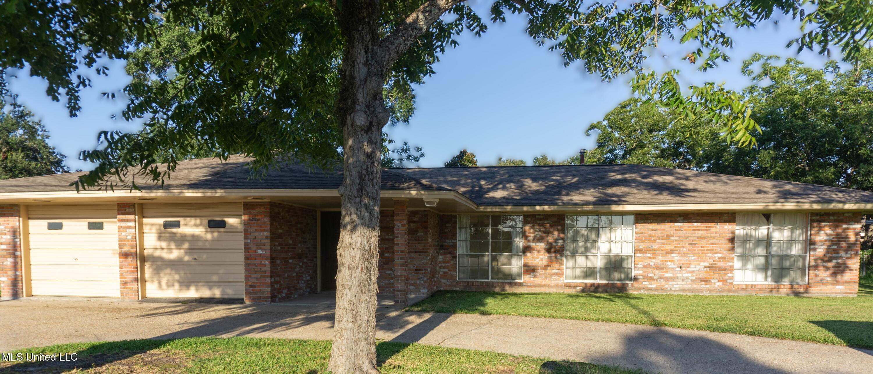 5096 Beatline Road Long Beach, MS 39560 - Photo 2 of 25 Front Of House