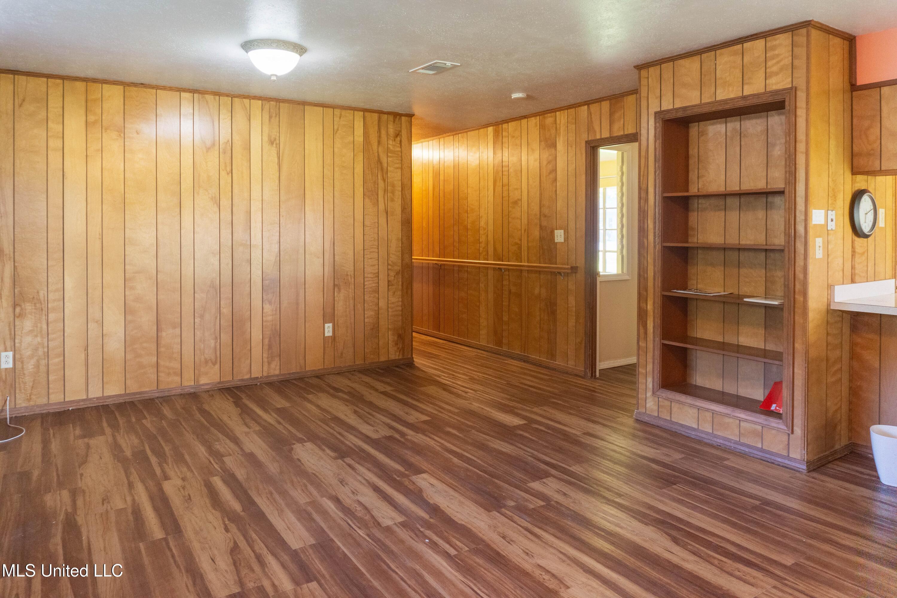5096 Beatline Road Long Beach, MS 39560 - Photo 10 of 25 LivingRoom#1
