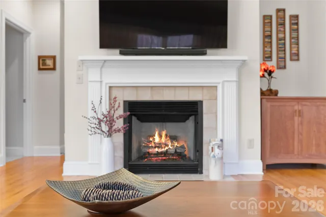 $750,000 | 2 Meadow Vista Court, Asheville, NC 28803