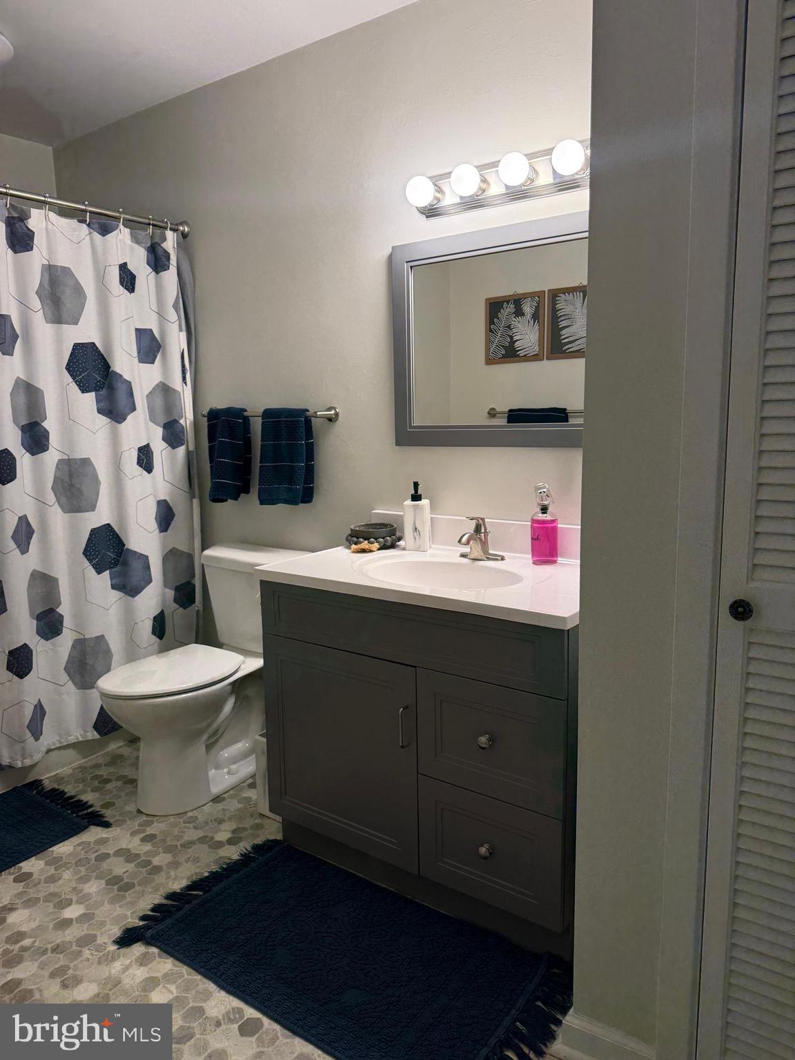 14903 Viewcrest Road Southwest Cumberland, MD 21502 - Photo 28 of 36 Full Bath on Second Level