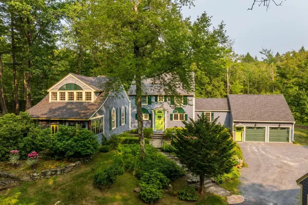 $1,180,000 | 4 Elm Hill Road, Peterborough, NH 03458