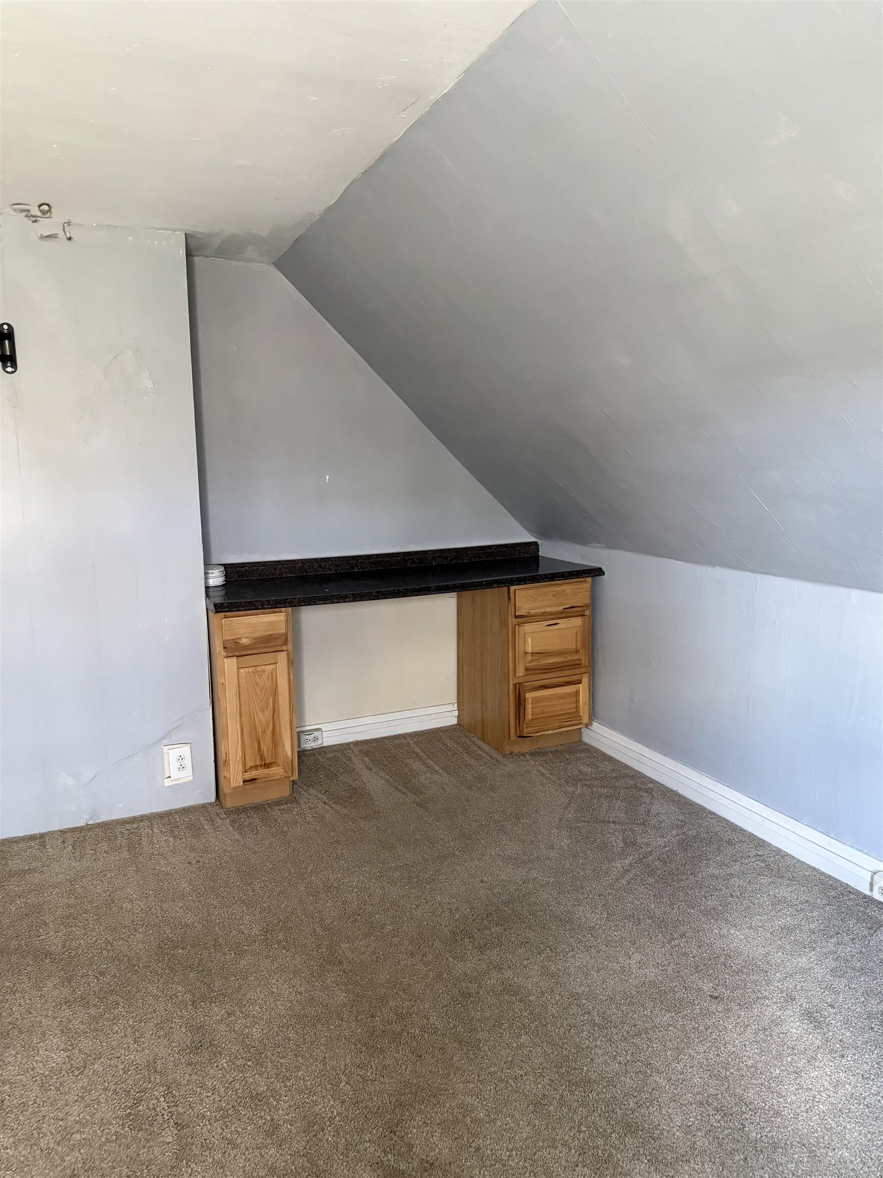 140 Hanover Street Lebanon, NH 03766 - Photo 29 of 37