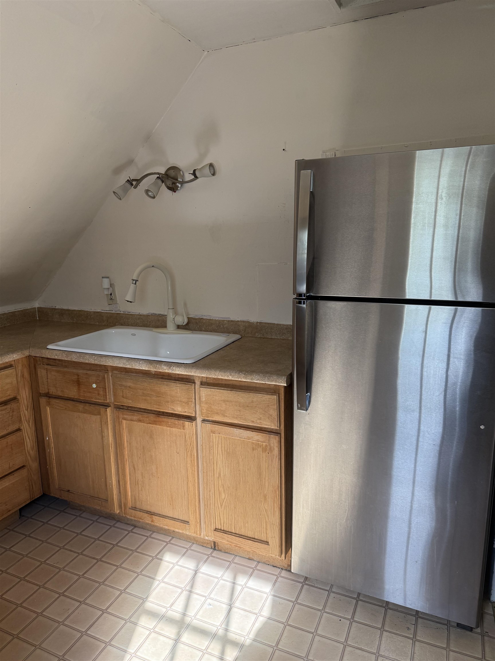 140 Hanover Street Lebanon, NH 03766 - Photo 33 of 37