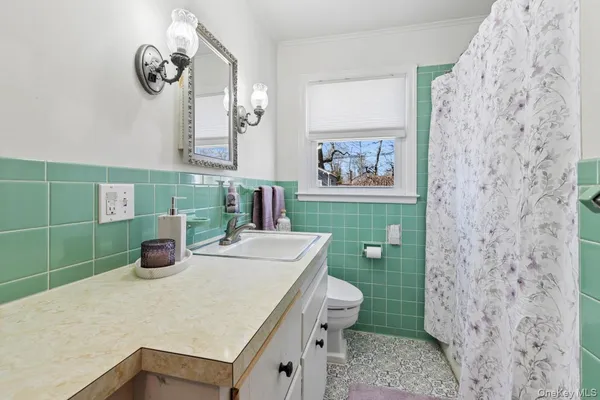 $799,000 | 51 Lockitt Drive, Jamesport, NY 11901