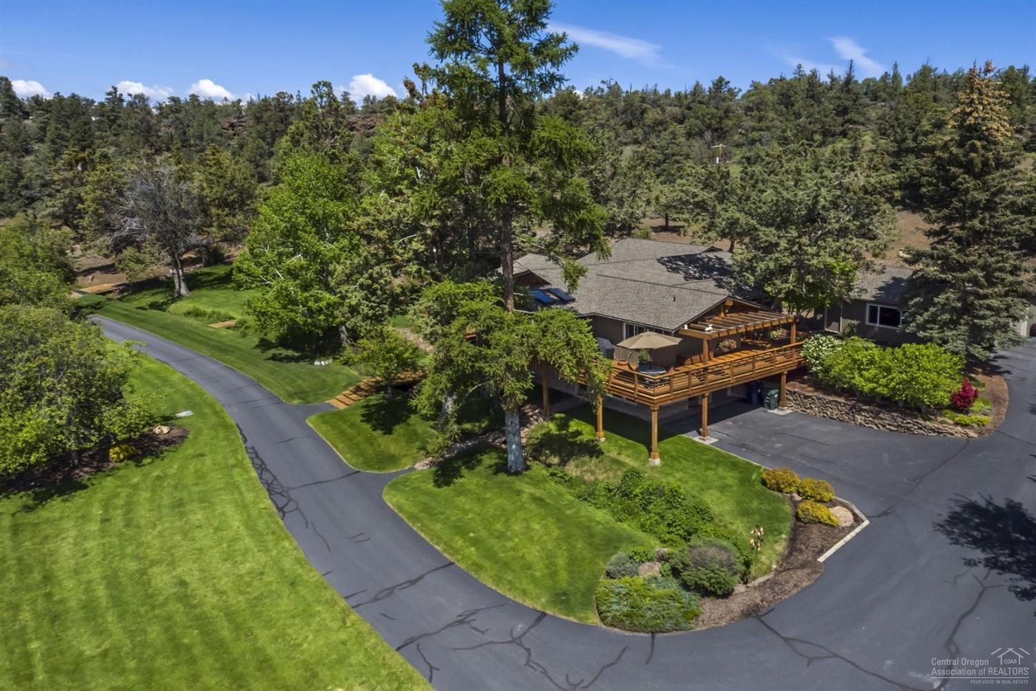19370 Dayton Road Bend, OR 97703 - Photo 4 of 25 Additional Photo