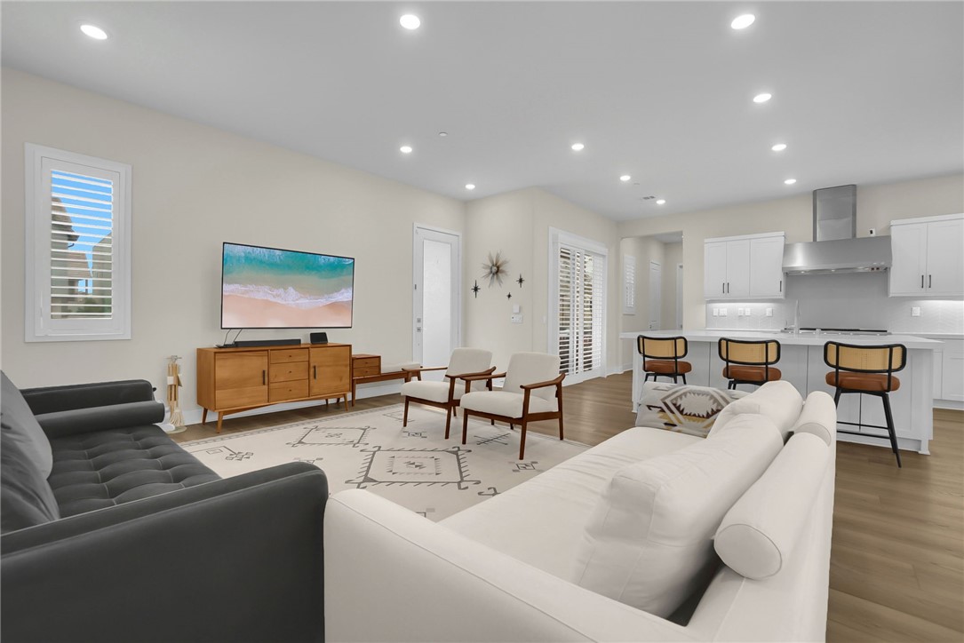 27014 Declaration Road Valencia, CA 91381 - Photo 5 of 30