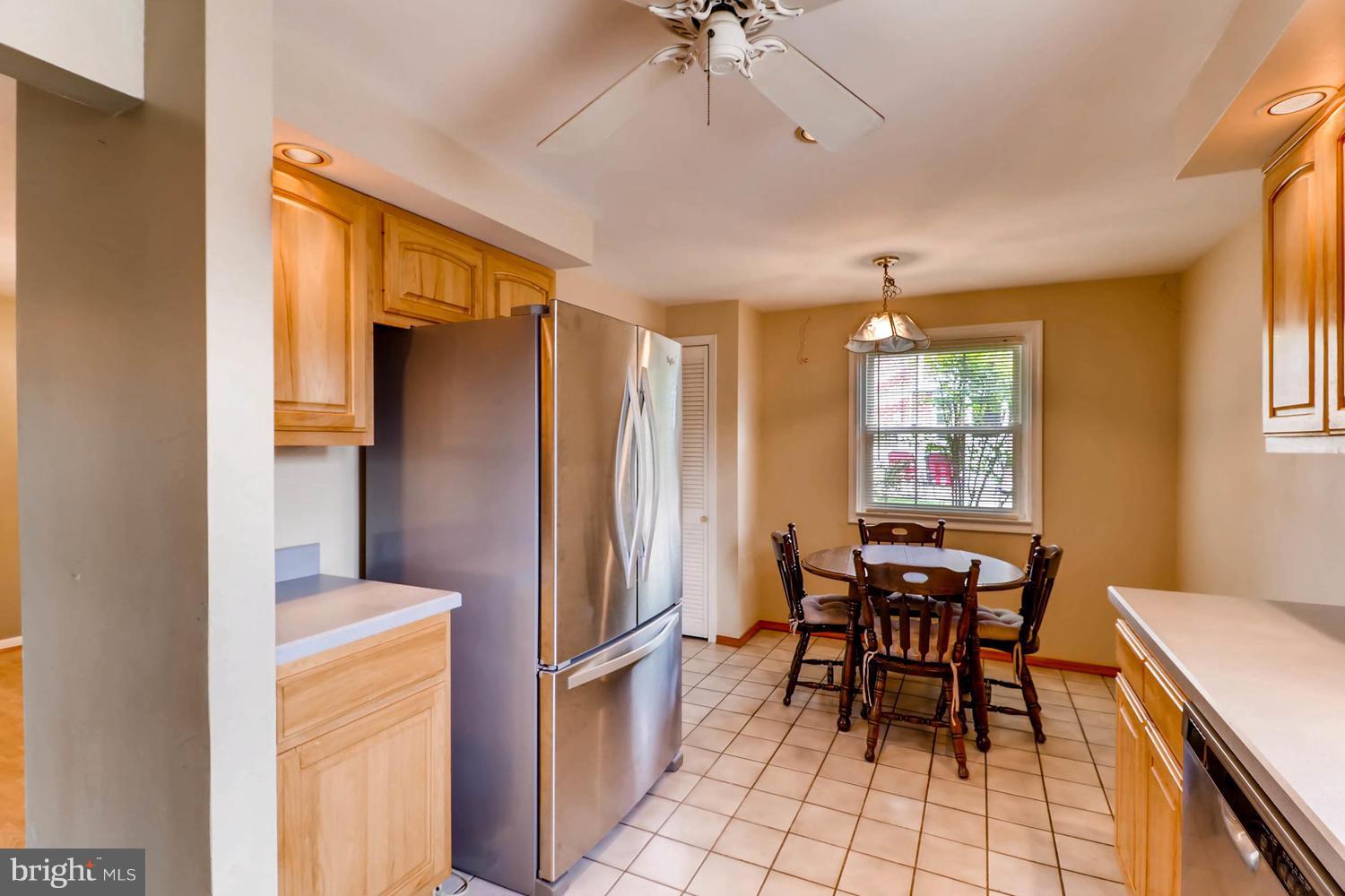 9 Alston Road Lutherville-Timonium, MD 21093 - Photo 6 of 26 Kitchen