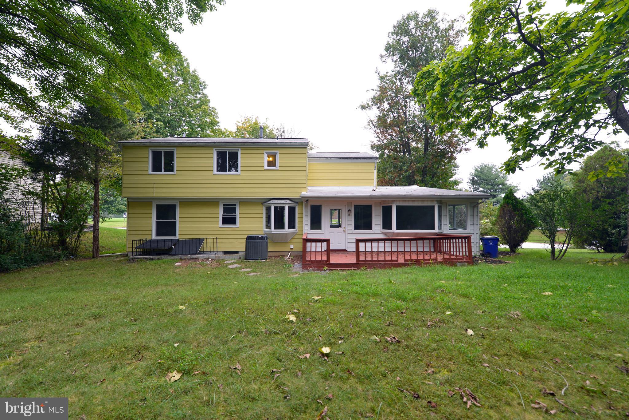 9525 Kilimanjaro Road Columbia, MD 21045 - Photo 25 of 30 Exterior (Rear)
