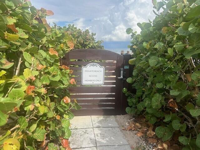 18 Ridge Boulevard Ocean Ridge, FL 33435 - Photo 60 of 66 Beach Pic 9