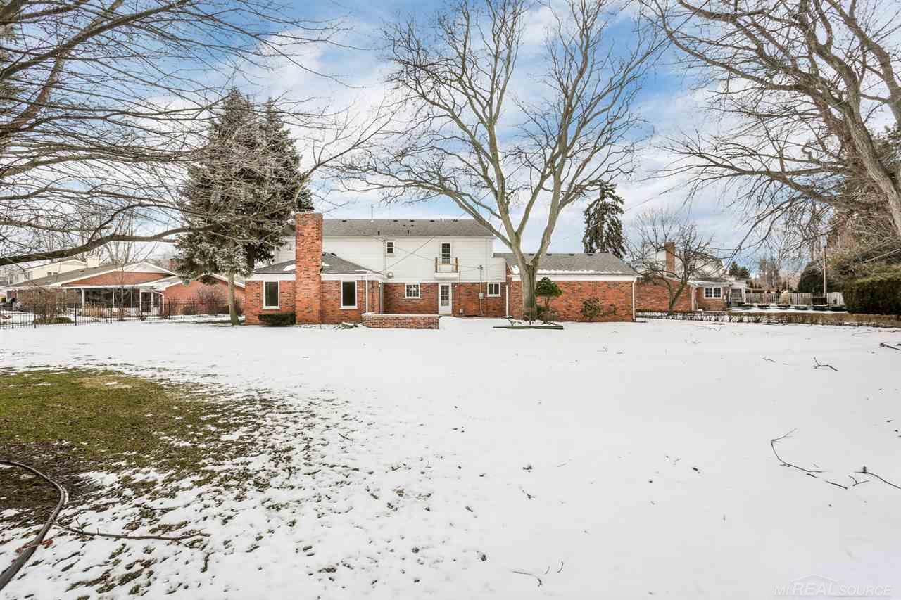 925 Ballantyne Road Grosse Pointe Shores, MI 48236 - Photo 32 of 32
