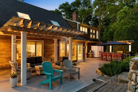 $1,990,000 | 14 2nd Street, Harwich, MA 02645