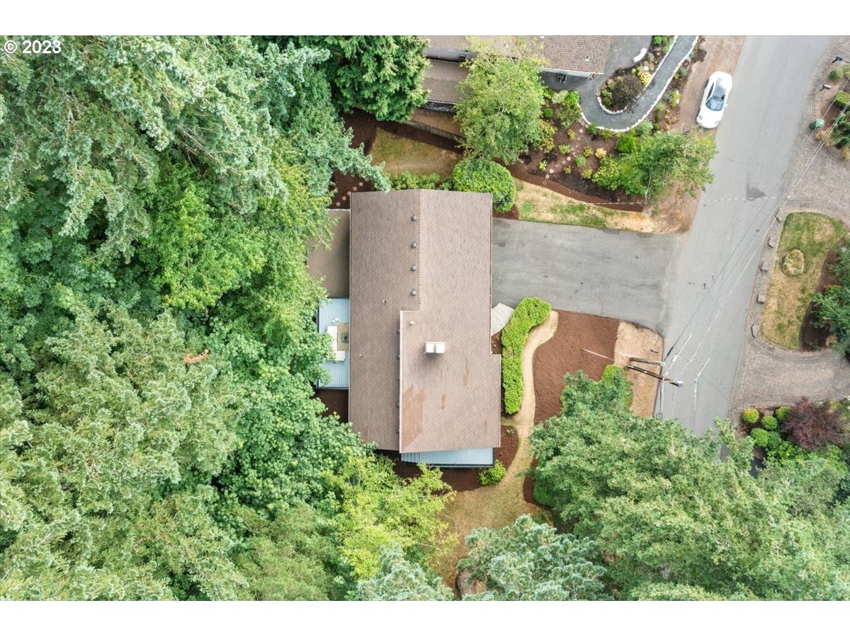 2432 Park Road Lake Oswego, OR 97034 - Photo 43 of 46 Drone View/UAV