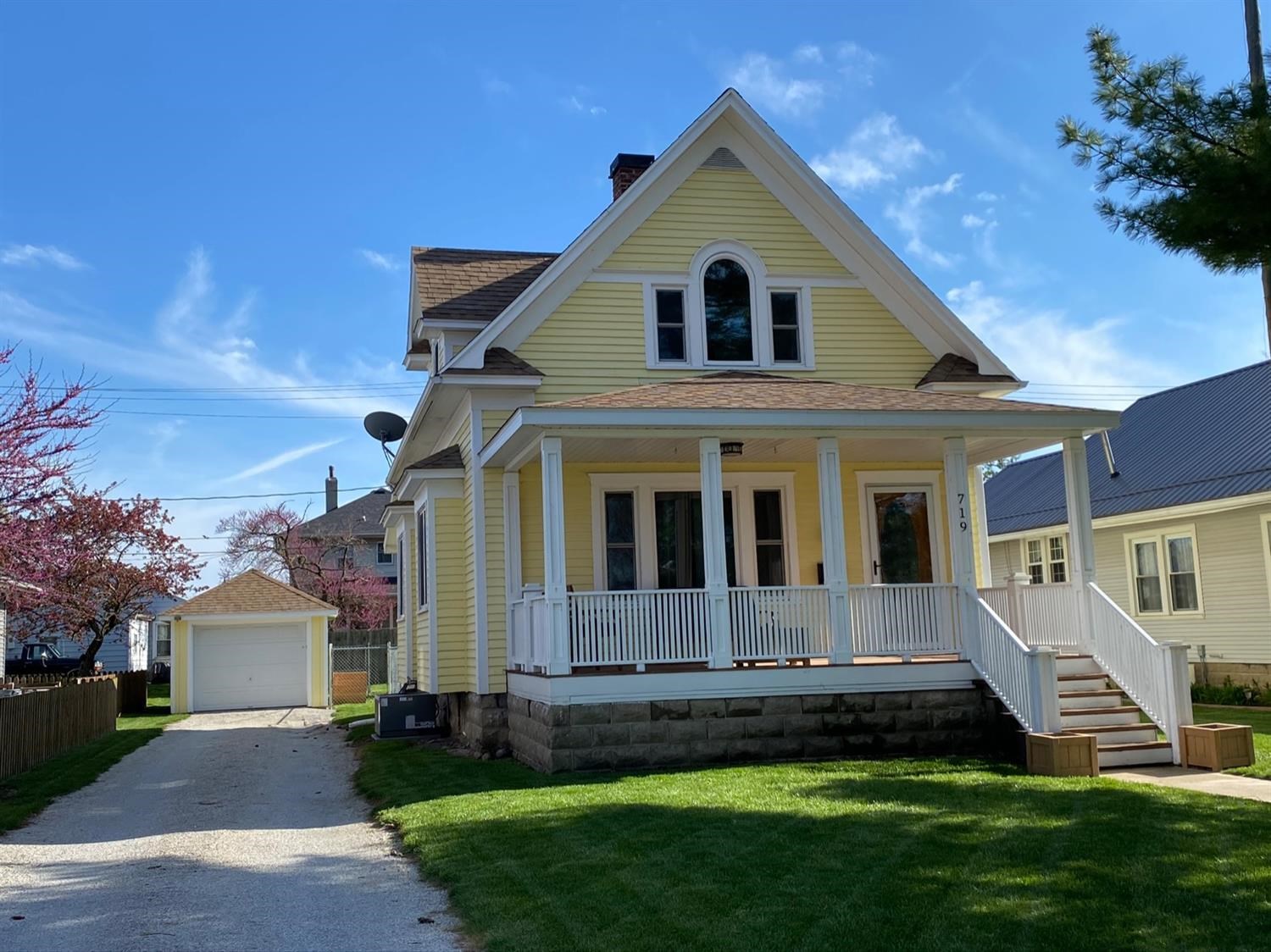 719 West Washington Street Rensselaer, IN 47978 - Photo 1 of 21