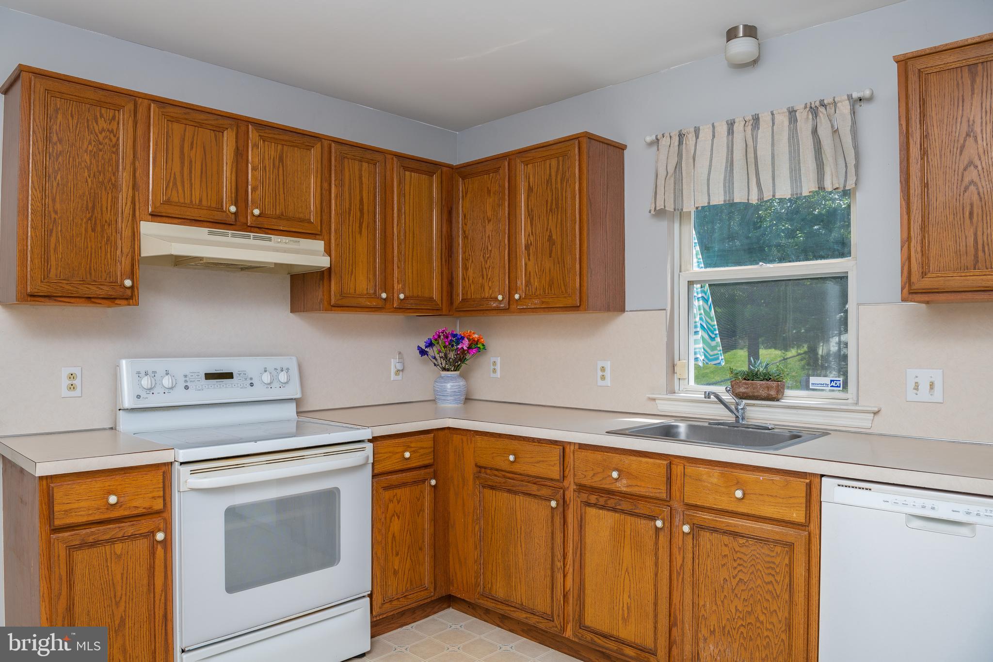 212 South View Road Fleetwood, PA 19522 - Photo 11 of 27 Gallery Image 11