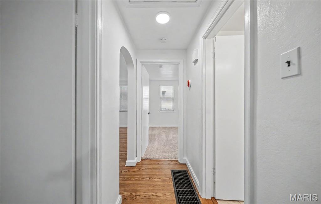 9425 Ridge Avenue St. Louis, MO 63114 - Photo 23 of 35 Gallery Image 23