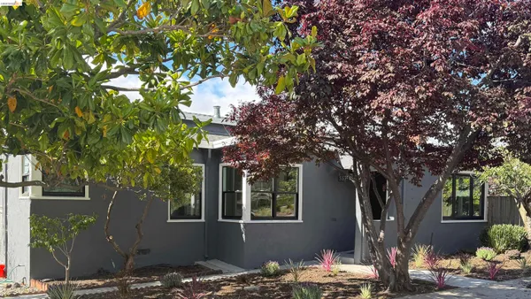 $995,000 | 557 Lexington Avenue, El Cerrito, CA 94530