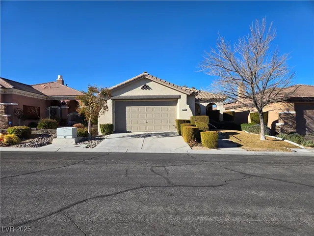 $2,300 | 11226 Blanc Vineyard Court, Las Vegas, NV 89138