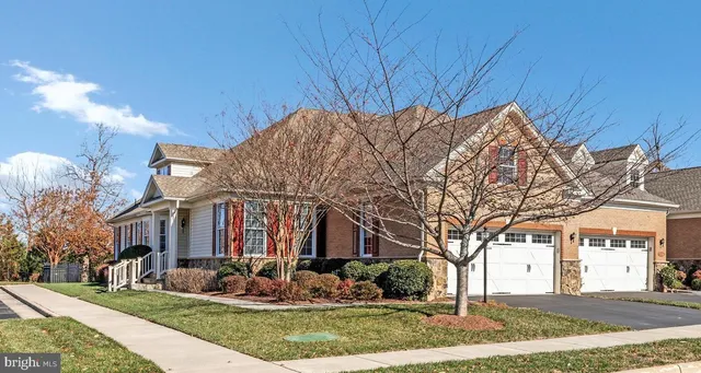 $915,000 | 20862 Saber Jet Place, Ashburn, VA 20147