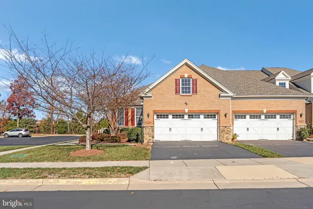 $915,000 | 20862 Saber Jet Place, Ashburn, VA 20147