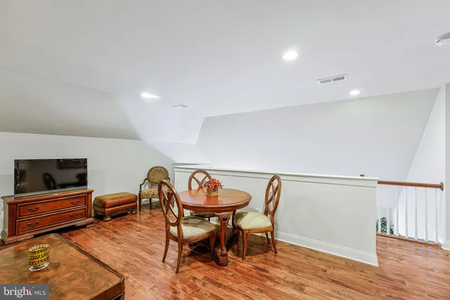 $915,000 | 20862 Saber Jet Place, Ashburn, VA 20147