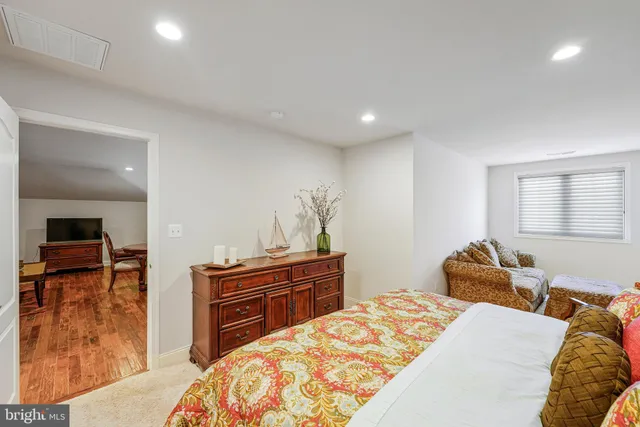 $915,000 | 20862 Saber Jet Place, Ashburn, VA 20147