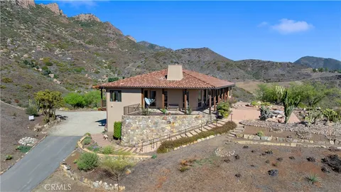$2,450,000 | 8400 Mipolomol Road, Malibu, CA 90265