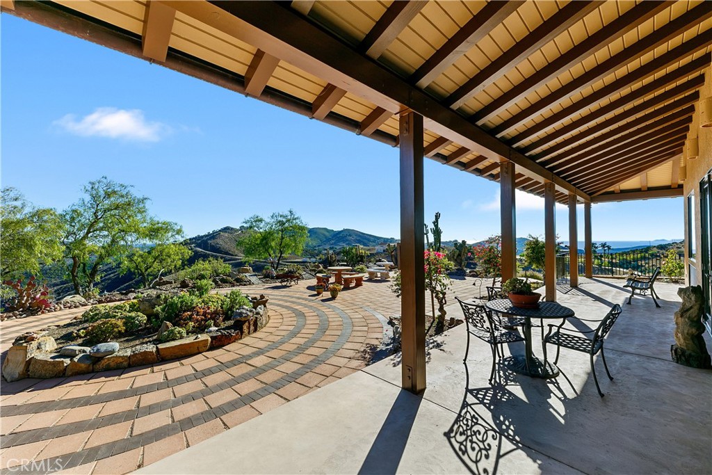 8400 Mipolomol Road Malibu, CA 90265 - Photo 8 of 59 a outdoor space with lots of green space